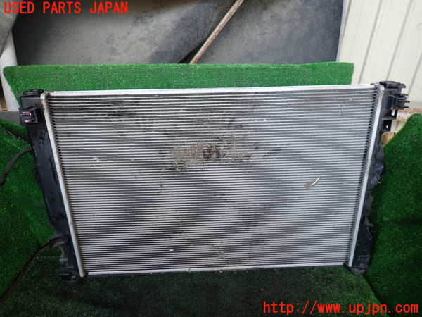 1UPJ-9240932321]クラウン ハイブリッド(AZSH20)ラジエーター1 中古_4
