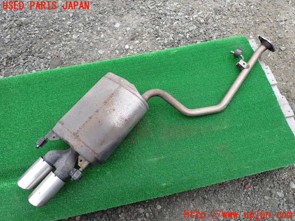 1UPJ-9240932672]クラウン ハイブリッド(AZSH20)リアマフラー2 中古_3