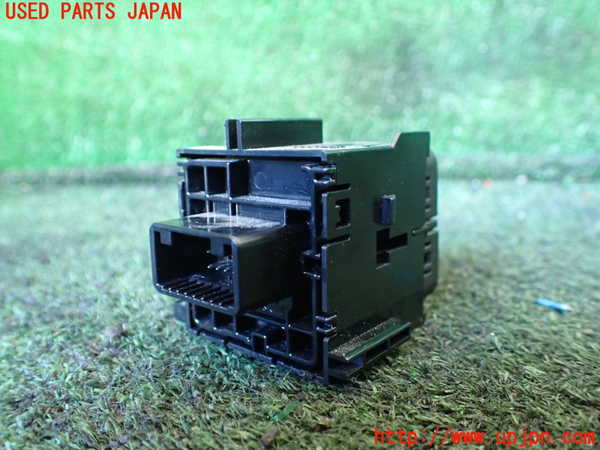 1UPJ-9240936306]クラウン ハイブリッド(AZSH20)スイッチ1(ODO TRIP オートハイビーム カメラ他) 中古_2