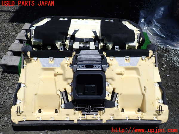 1UPJ-9240947385]クラウン クロスオーバー(AZSH35)リアシート 中古_4