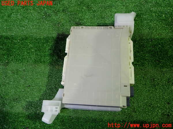 1UPJ-9240956741]アルファード(AGH30W)ヒューズボックス1 (室内 助手席側) 中古_2
