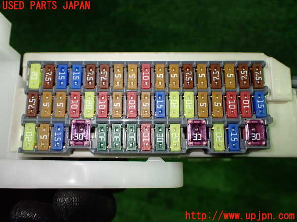 1UPJ-9240956741]アルファード(AGH30W)ヒューズボックス1 (室内 助手席側) 中古_3