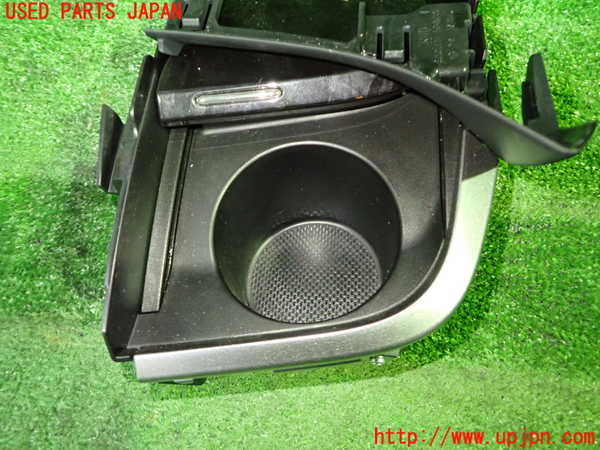 1UPJ-9240957843]アルファード(AGH30W)小物入れ3 中古_2