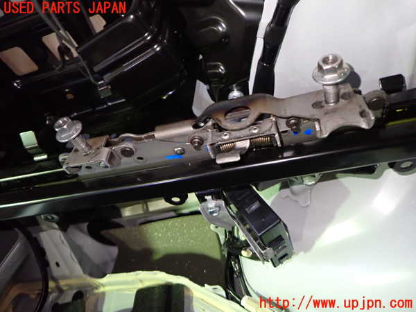 1UPJ-9240957499]アルファード(AGH30W)シートレール④4 中古_2