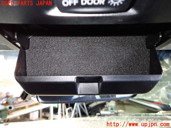 1UPJ-9240956411]アルファード(AGH30W)ルームランプ1 (1列目) 中古_2