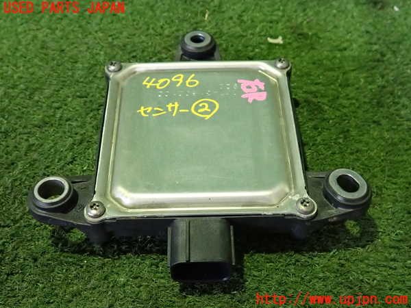 2UPJ-9240966382]ハリアー(MXUA80)センサー2 中古_2