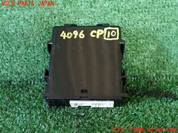 2UPJ-9240966155]ハリアー(MXUA80)コンピューター10(ワイパーリレー) 中古 85940-42040_3
