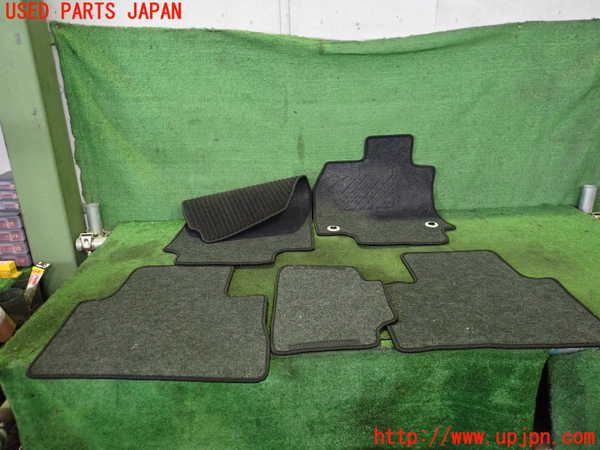 2UPJ-9240967800]ハリアー(MXUA80)フロアマット 中古_4