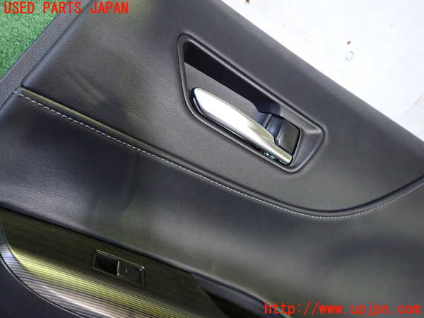 2UPJ-9240961294]ハリアー(MXUA80)右後ドア内張り 中古_2
