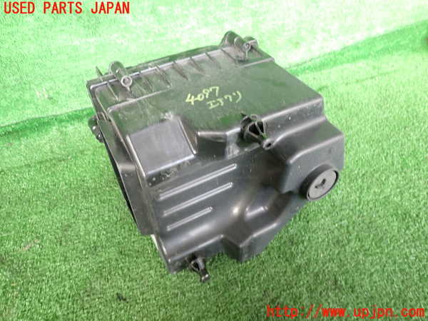 2UPJ-9240972560]ジャガー・XF(JB2NA)エアクリーナーボックス 中古_4