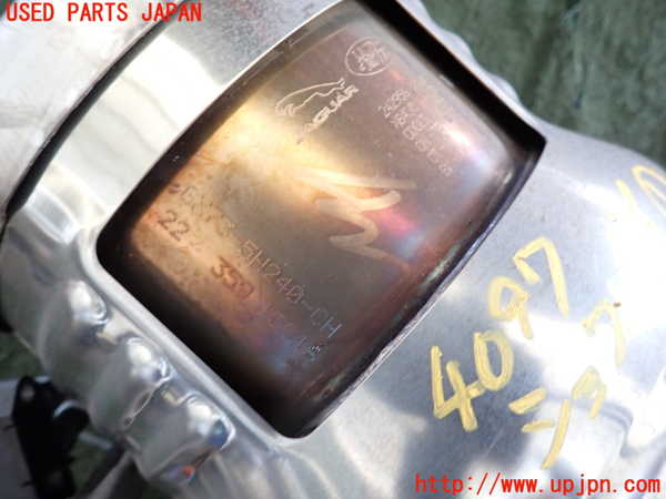 2UPJ-9240972661]ジャガー・XF(JB2NA)触媒1 中古_2