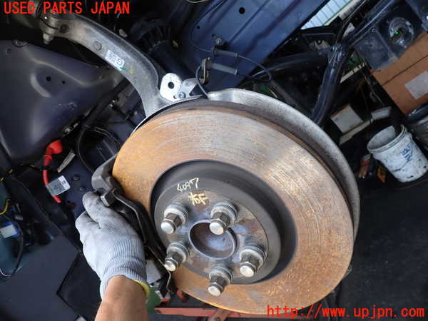 2UPJ-9240974290]ジャガー・XF(JB2NA)右フロントナックルハブ 中古_2