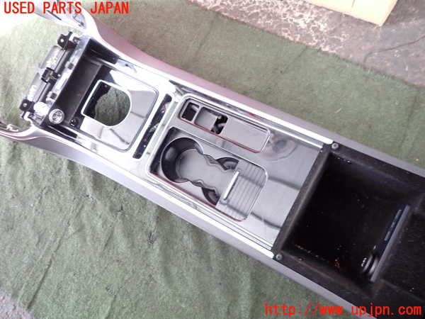 2UPJ-9240977540]ジャガー・XF(JB2NA)センターコンソール 中古_3