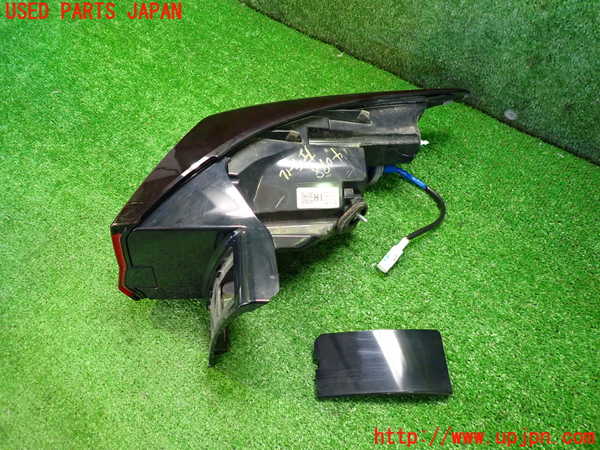 2UPJ-9240981536]CX-60(KH3P)左テールランプ 中古_2