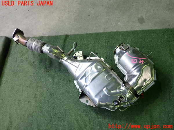2UPJ-9240982661]CX-60(KH3P)触媒1 中古_4