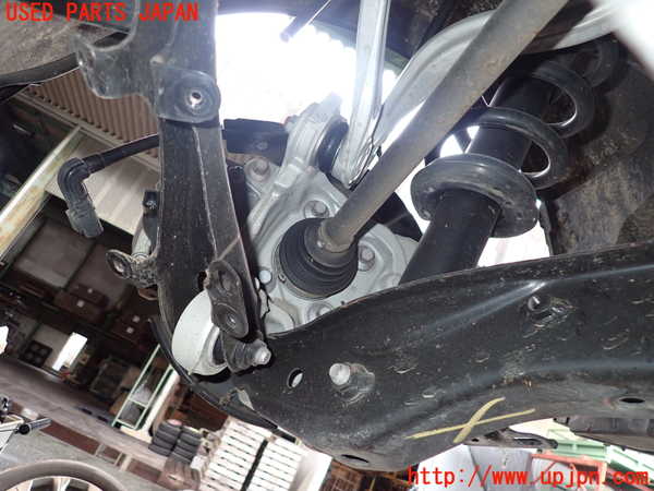 2UPJ-9240984300]CX-60(KH3P)右リアナックルハブ 中古　【ジャンク品】_2