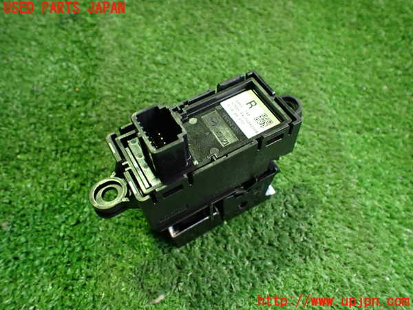 2UPJ-9240986311]CX-60(KH3P)スイッチ6 中古 (パーキング AUTO HOLD)_3