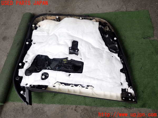 2UPJ-9240981234]CX-60(KH3P)右前ドア内張り 中古　【ジャンク品】_4