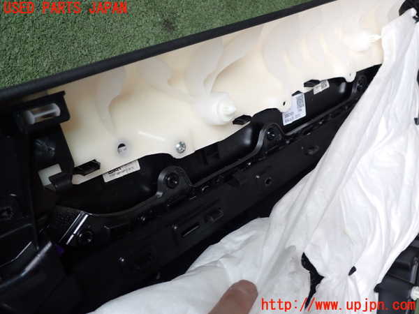 2UPJ-9240981324]CX-60(KH3P)左後ドア内張り 中古　【ジャンク品】_5