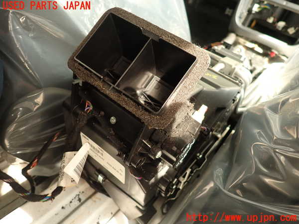 2UPJ-9240996082]ベンツ S500 ロング(220175)エバポレーター2(リヤ) 中古_3
