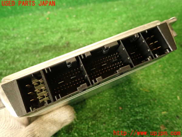 2UPJ-9240996110]ベンツ S500 ロング(220175)エンジンコンピューター 中古_3