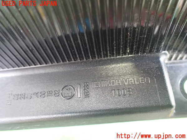 2UPJ-9241001530]NV350 キャラバン バン(VR2E26)右テールランプ 中古_2