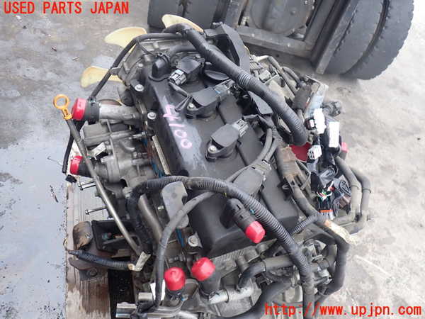 2UPJ-9241002010]NV350 キャラバン バン(VR2E26)エンジン QR20DE 中古_2