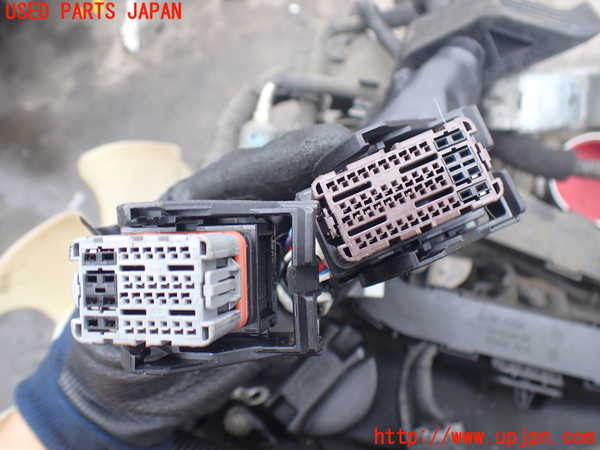 2UPJ-9241002010]NV350 キャラバン バン(VR2E26)エンジン QR20DE 中古_4