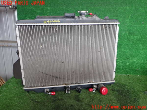 2UPJ-9241002321]NV350 キャラバン バン(VR2E26)ラジエーター1 中古_2