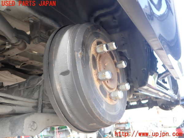 2UPJ-9241004400]NV350 キャラバン バン(VR2E26)リアデフホーシング 中古_2