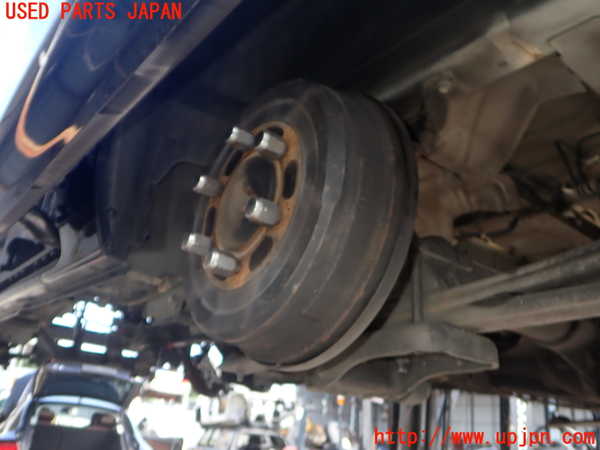 2UPJ-9241004400]NV350 キャラバン バン(VR2E26)リアデフホーシング 中古_3