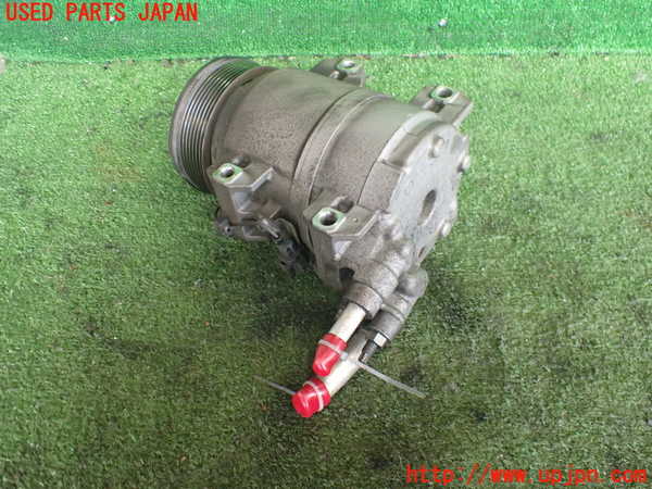 2UPJ-9241006025]NV350 キャラバン バン(VR2E26)エアコンコンプレッサー 中古_2