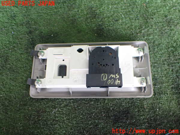 2UPJ-9241006306]NV350 キャラバン バン(VR2E26)スイッチ1(リアクーラー) 中古_2