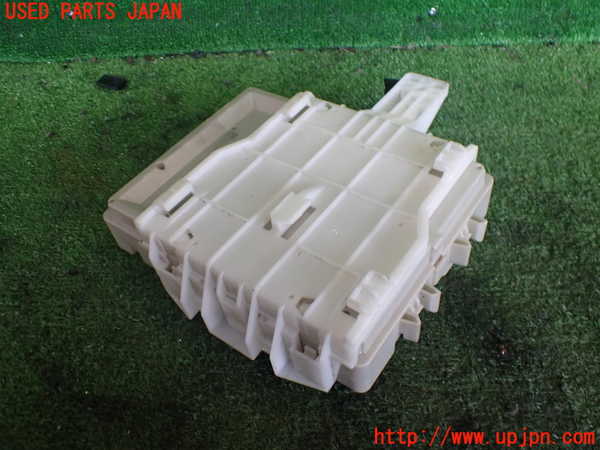 2UPJ-9241006146]NV350 キャラバン バン(VR2E26)コンピューター1 中古 284B73XA1A_2