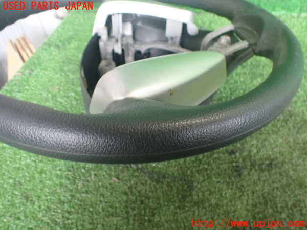 2UPJ-9241007855]NV350 キャラバン バン(VR2E26)ステアリングホイール 中古_3