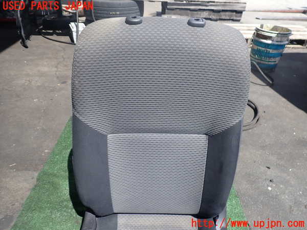 2UPJ-9241007065]NV350 キャラバン バン(VR2E26)助手席シート 中古_2