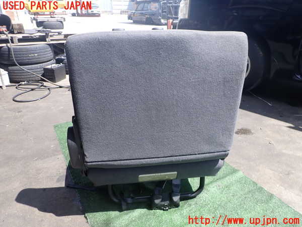 2UPJ-9241007175]NV350 キャラバン バン(VR2E26)左2列目シート 中古_4