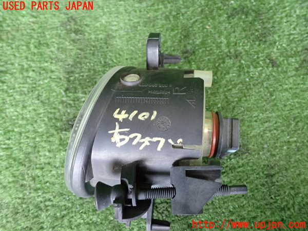 2UPJ-9241011180]ベンツ S550 W221(221071)右フォグ 中古_2