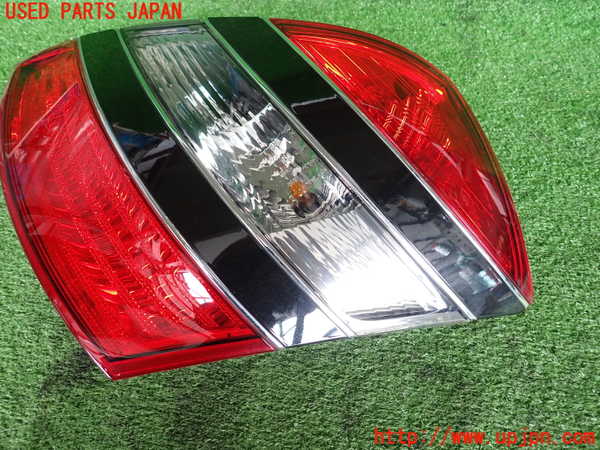 2UPJ-9241011530]ベンツ S550 W221(221071)右テールランプ 中古_2