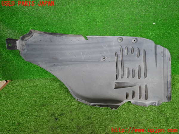 2UPJ-9241011090]ベンツ S550 W221(221071)右前フェンダーライナー 中古_3