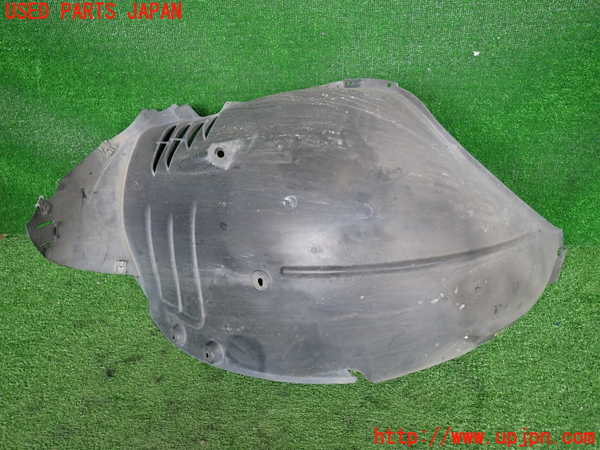 2UPJ-9241011092]ベンツ S550 W221(221071)左前フェンダーライナー 中古_5