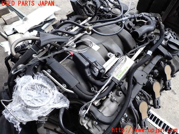 2UPJ-9241012010]ベンツ S550 W221(221071)エンジン 273 中古_4
