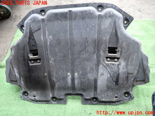 2UPJ-9241012170]ベンツ S550 W221(221071)エンジンアンダーカバー 中古_4