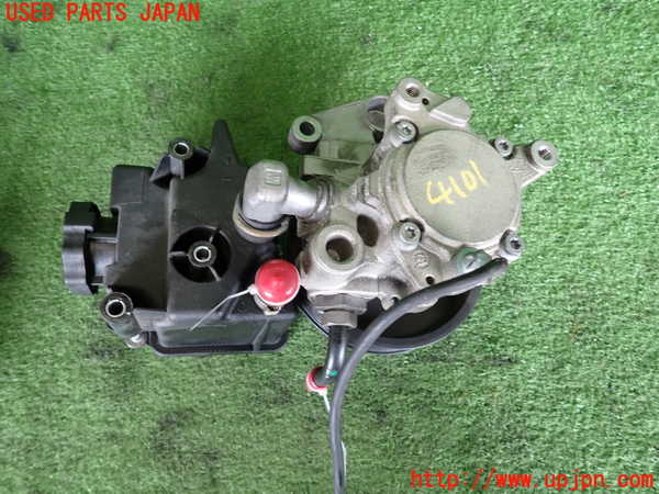 2UPJ-9241014250]ベンツ S550 W221(221071)パワステポンプ 中古_2