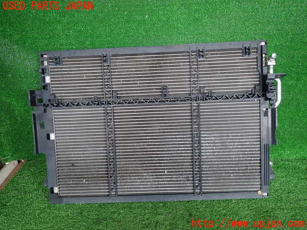 2UPJ-9241016031]ベンツ S550 W221(221071)エアコンコンデンサー1 中古_2