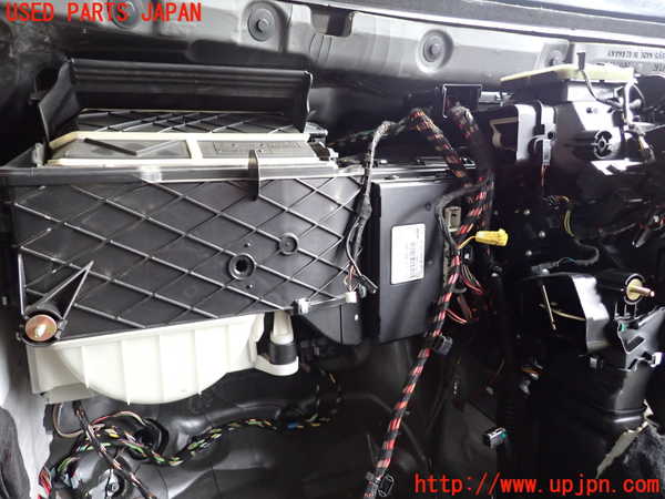 2UPJ-9241016081]ベンツ S550 W221(221071)エバポレーター1 中古_3