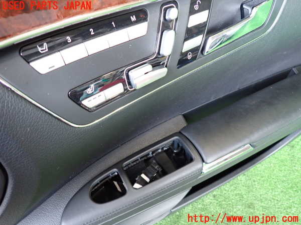 2UPJ-9241011234]ベンツ S550 W221(221071)右前ドア内張り 中古_3