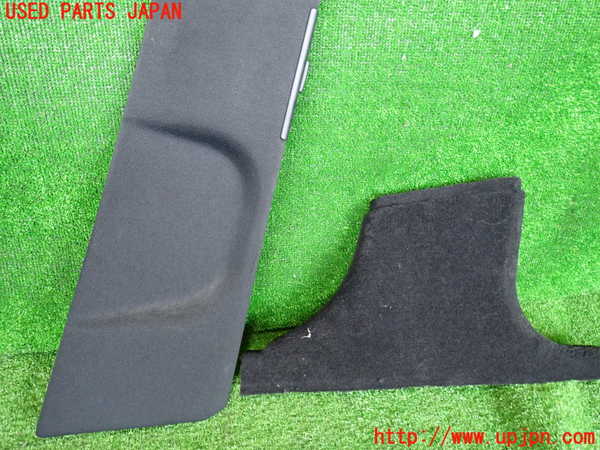 2UPJ-9241017665]ベンツ S550 W221(221071)右センターピラートリム 中古_3