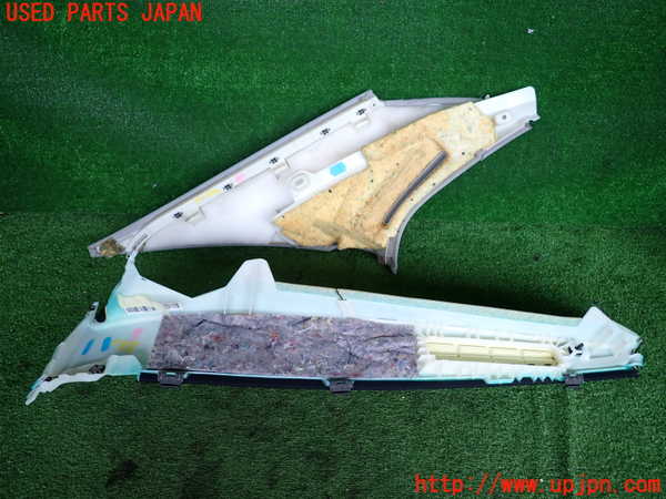 2UPJ-9241017675]ベンツ S550 W221(221071)右リアピラートリム 中古_5