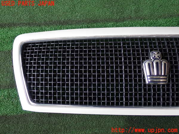 2UPJ-9241021050]クラウン エステート(JZS175W)ラジエターグリル 中古_2